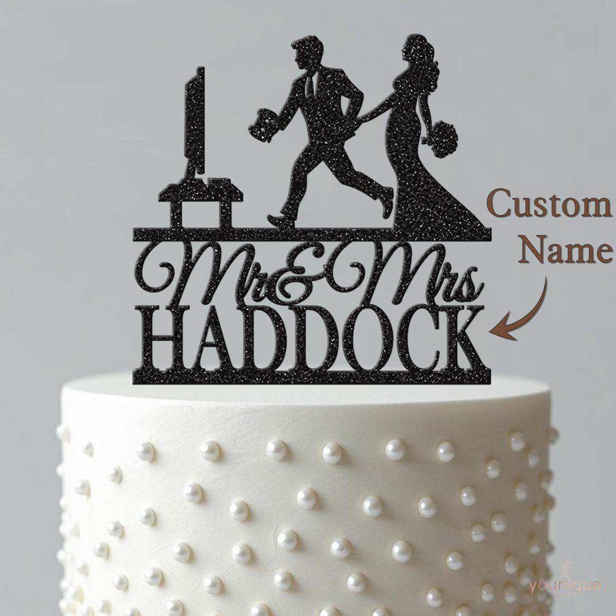 Personalised Gamer Couple Wedding Cake Topper – Surname - view 4